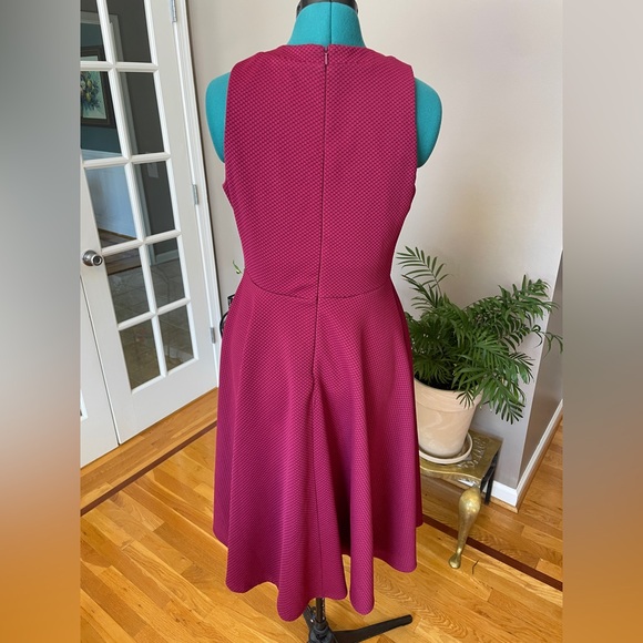 ASOS Sleeveless Raspberry Dress Midi - Picture 2 of 4